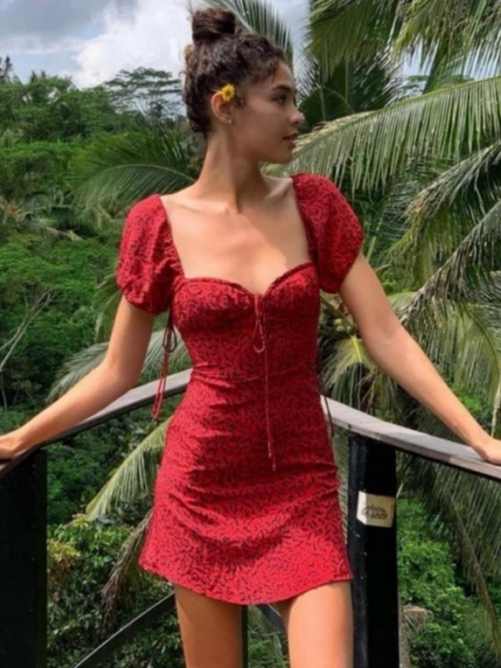Realisation Par Venus Silk Puff-Sleeve Sweetheart Mini Dress size M red sguiggle